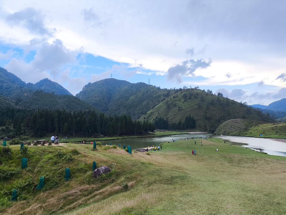 Guwahati – Bulls Trek – Guwahati ( Day Trip )